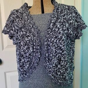 AVENUE knit gray SHRUG/BOLERO  SZ 18/20.  EUC